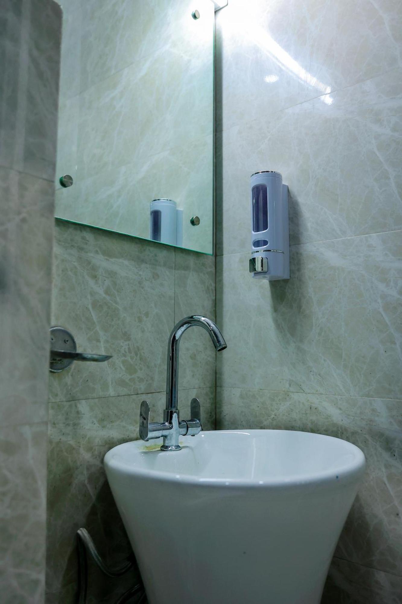 Agrah Stay - Kasa Lusso Stay Faridabad Exterior photo