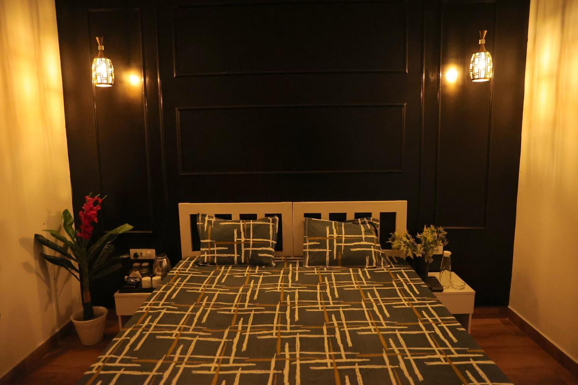Agrah Stay - Kasa Lusso Stay Faridabad Exterior photo