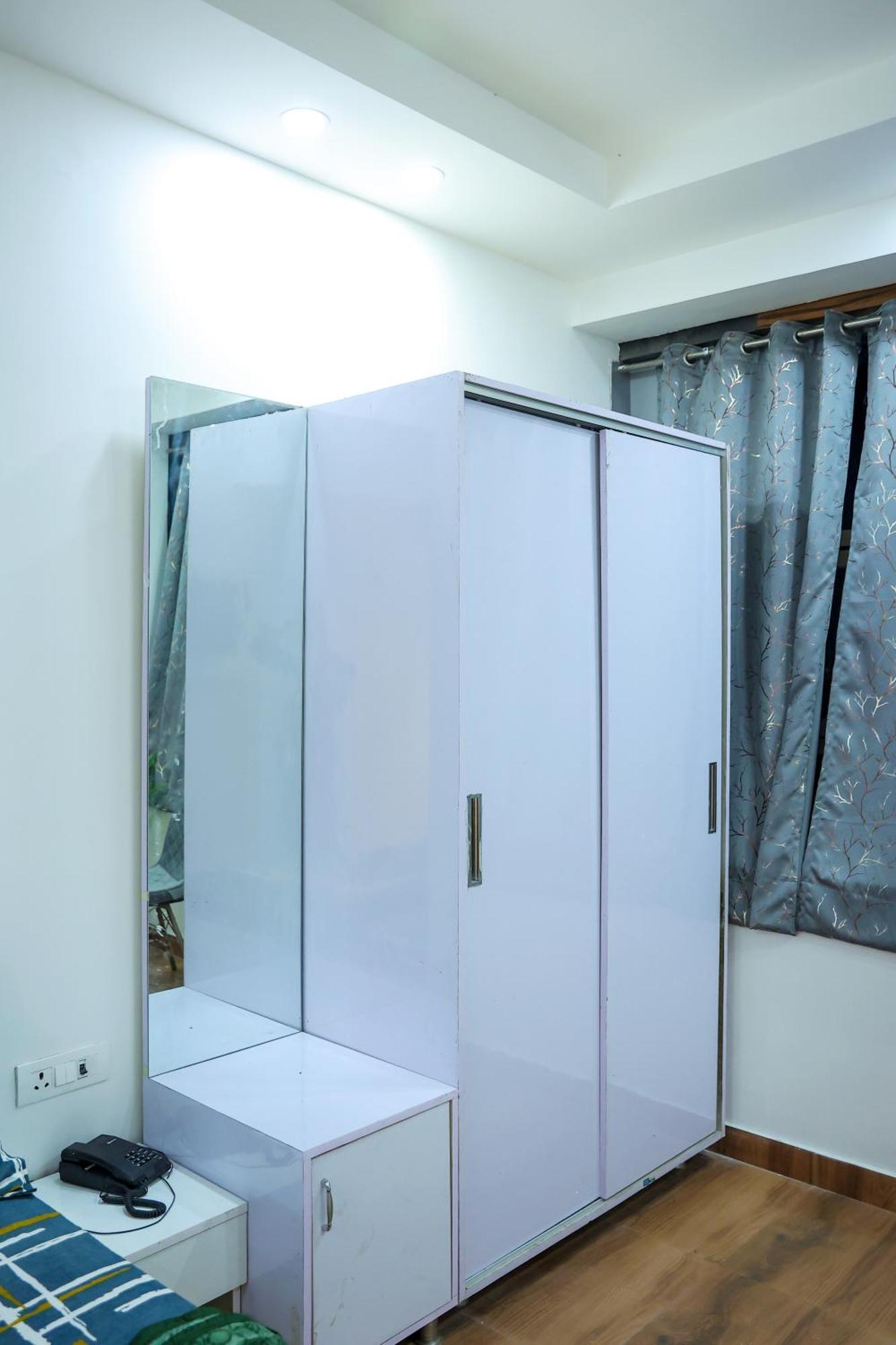 Agrah Stay - Kasa Lusso Stay Faridabad Exterior photo