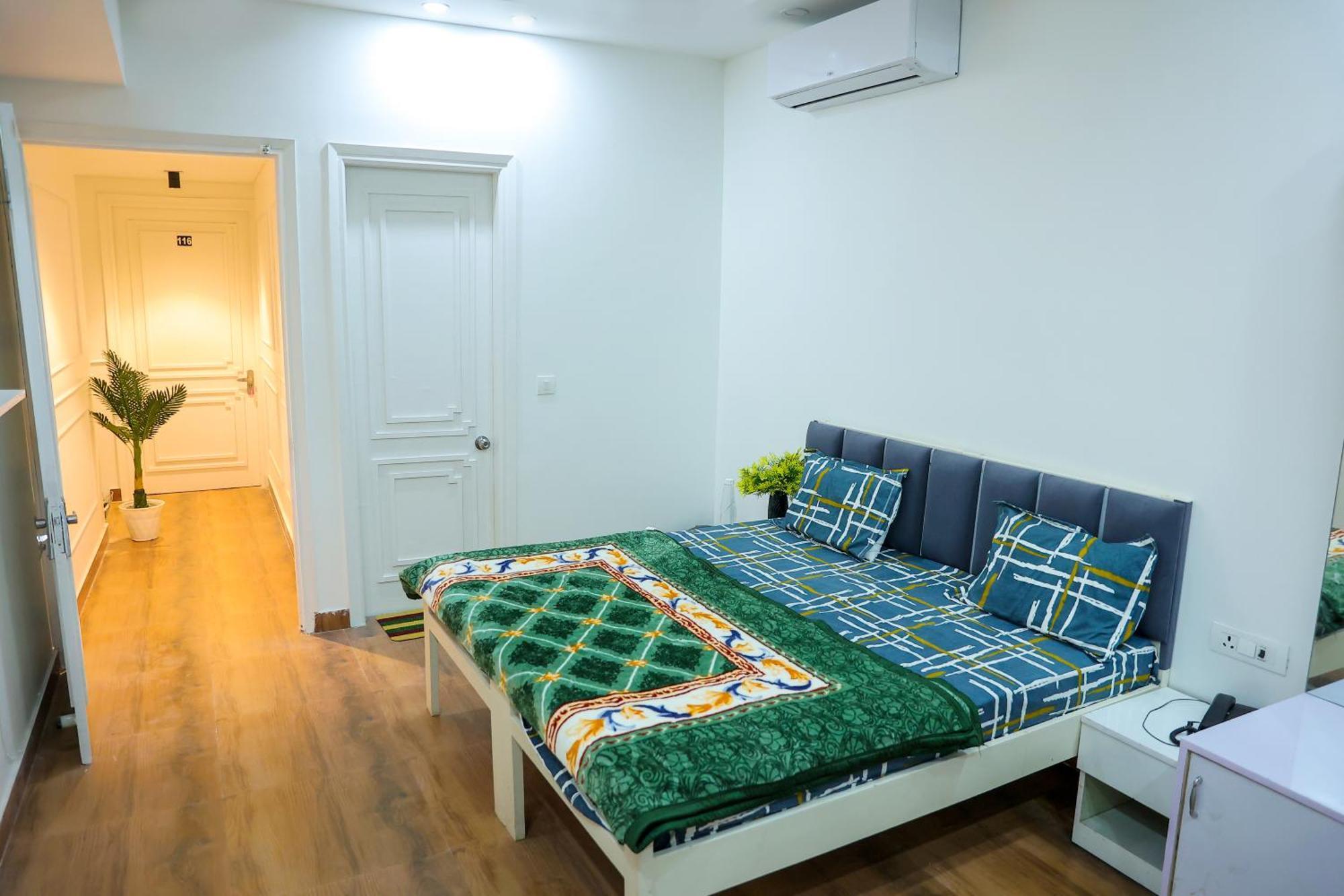 Agrah Stay - Kasa Lusso Stay Faridabad Exterior photo